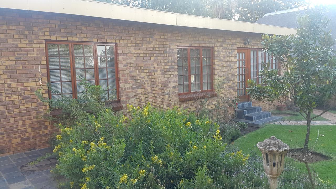 Albatross B&B Benoni Exterior foto